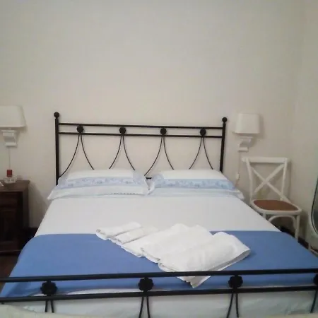 Tenuta Messere בית הארחה ג'ובינאצו